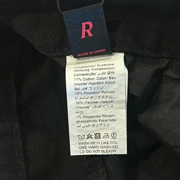 ROMWE Women’s Grafitti Print Wide Leg Ankle Jeans Size 2 Casual Distressed Retro - Picture 7 of 8